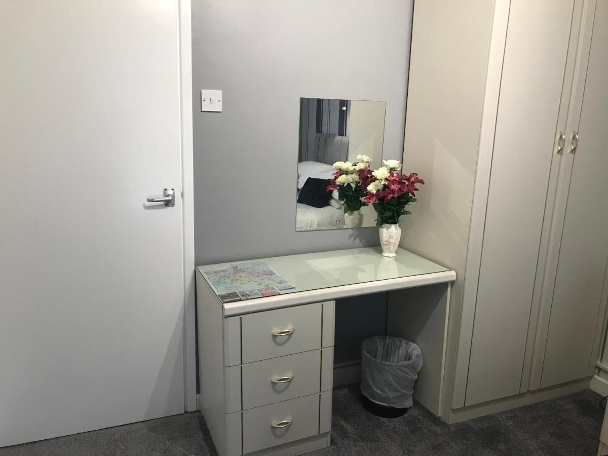 La Suisse Serviced Apartments Manchester Bagian luar foto