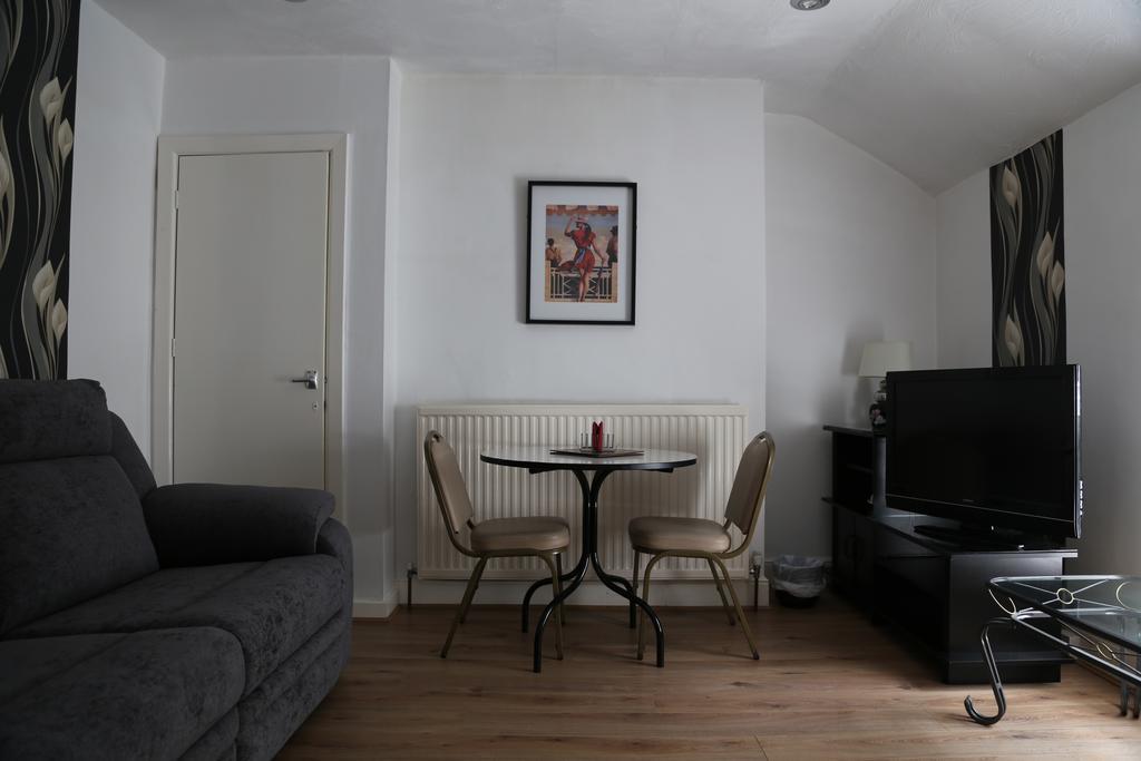 La Suisse Serviced Apartments Manchester Bagian luar foto