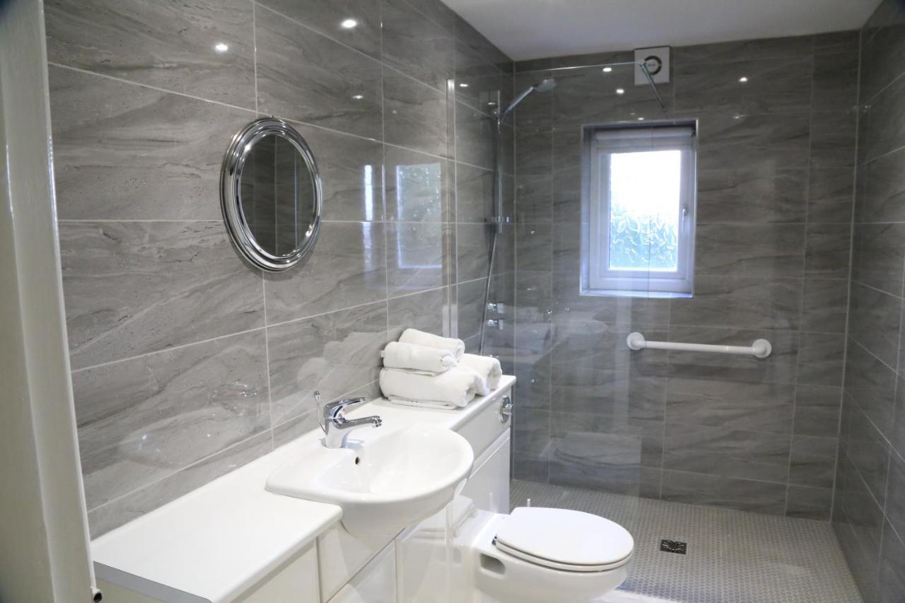 La Suisse Serviced Apartments Manchester Bagian luar foto