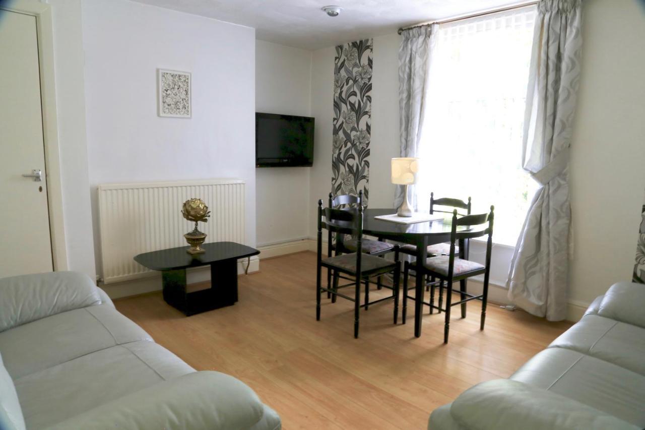 La Suisse Serviced Apartments Manchester Bagian luar foto